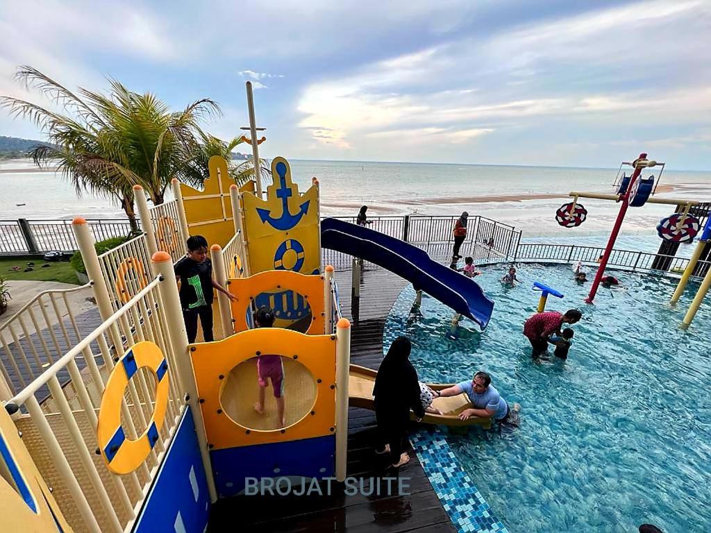 Brojat Suite Family Sea View @ Imperium Residence Kuantan Exterior foto